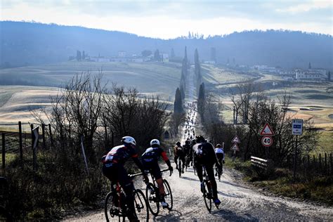 Fotospecial Strade Bianche Gran Fondo 2023 Grit