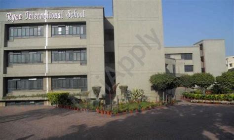 Ryan International School Sector 39 Noida Fees Structure and Admission ...