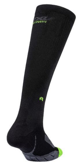 2XU Compression Socks for Recovery – Black/Grey | Vitality Medical