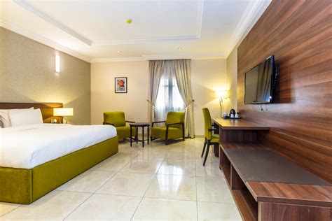 Deluxe Rooms Joygate Hotels