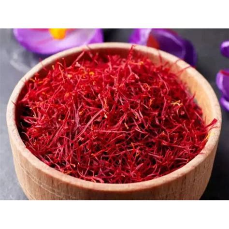 Red Natural Kashmiri Saffron at Best Price in Delhi | James Wild Herbs