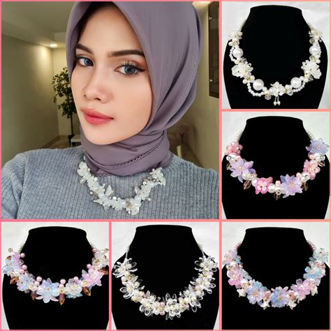 Jual Kalung Hijab Beads Necklace Crystal Kalung Kondangan Kelopak Bunga