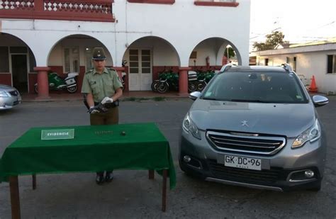 Carabineros detuvo a delincuentes que robaron vehículo y circulaban con