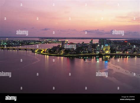 Ivory Coast - Abidjan. The neighborhood of Plateau. Night Stock Photo ...