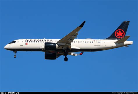 C GJYI Airbus A220 371 Air Canada Nguyen Huy Bao JetPhotos