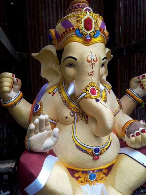 Telugu Web World Latest 8 Images Of Ganapathi Puja Vignesh Idols