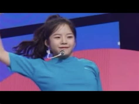 K Fancam VCHA 케일리 직캠 Y O Universe VCHA X Kaylee Fancam 뮤직뱅크