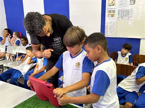 ESCOLAS DE ITAQUÁ RECEBEM PROJETO REALIDADE VIRTUAL EM PARCERIA A