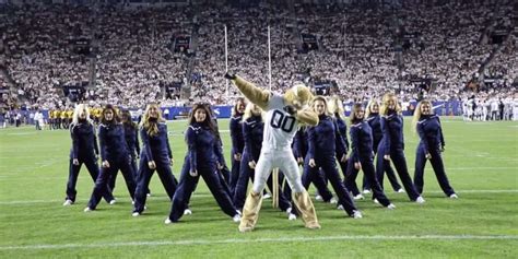 Have You Seen This Viral Dance Video From Byu S Mascot Lds Daily