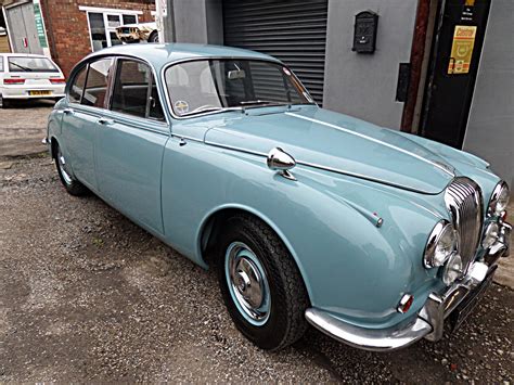 1969 Daimler V8 250 Saloon Auto Sold Kult Kars