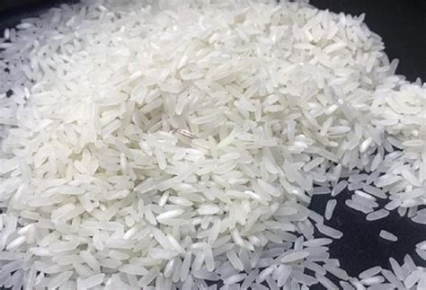 White Off White Raw Fortified Rice Pp Bag At Rs Kg In Khanna Id