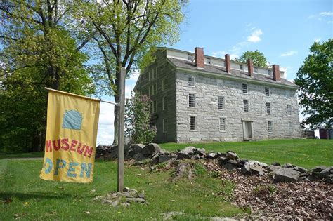 You'll Want To Visit These 9 Historically Significant Houses In Vermont