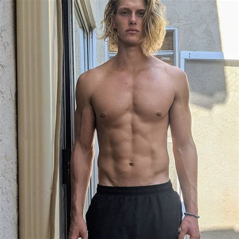 Charles Bilgrien Heroes Model Management Blonde Guys Men Model