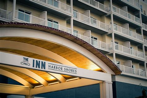 The Inn At Harbor Shores in Saint Joseph | Best Rates & Deals on Orbitz