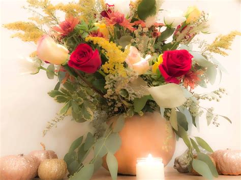 Budget Thanksgiving Floral Centerpiece - Fearless DIY