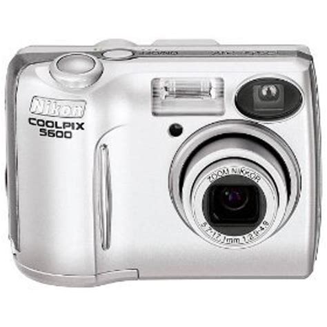 Nikon Coolpix 5600 5MP Digital Camera with 3x Optical Zoom - Porter ...