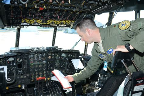 A New Chapter Begins For Connecticut Air Guard S Flying Yankees 103rd