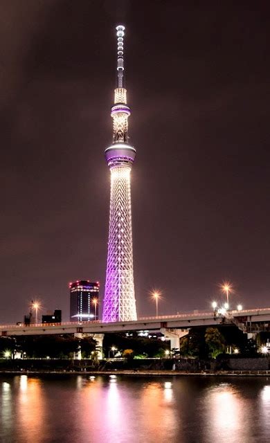 Tokyo Skytree (4 Pics)