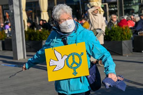 Frauen Zeigten Ihre Forderungen Zum Weltfrauentag Ig Metall Nordhessen