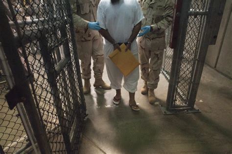 Quiénes son los seis presos de Guantánamo que llegaron a Uruguay