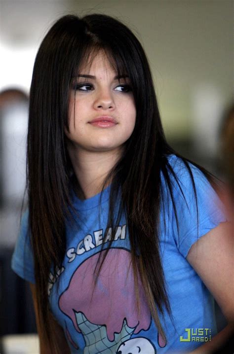 Selena Gomez Hot Pics 2011 Kim Kardashian