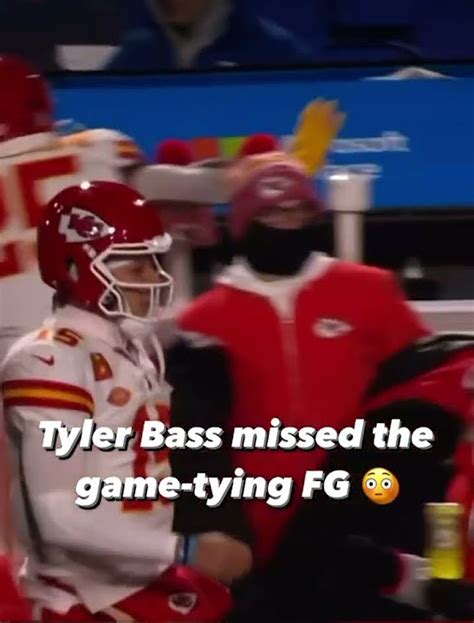 Bills Kicker Misses Game Tying Fg To Send The Buffalo Bills Home Nfl Buffalo Chiefs Youtube