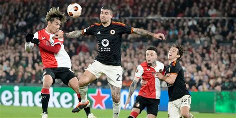 Hasil Feyenoord Vs AS Roma Skor 1 1 Bola Net