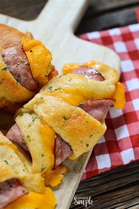 Ham And Cheddar Crescent Roll Ups Recipes Simple