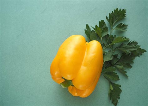 Sweet Bell Pepper Vitamins Yellow Pepper Lettuce Photo Background And