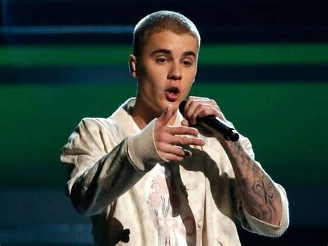 Justin Bieber estrenó nueva canción la letra está dedicada a una de