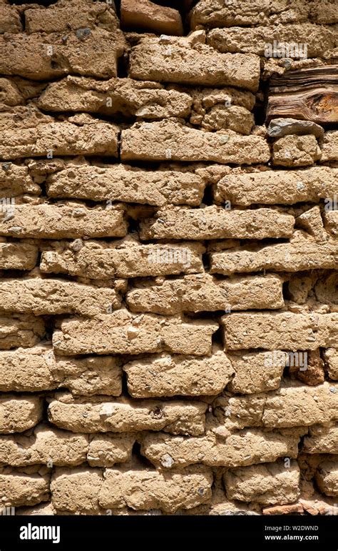 Antecedentes Del Antiguo Muro De Adobe O Mamposter A Mudbrick