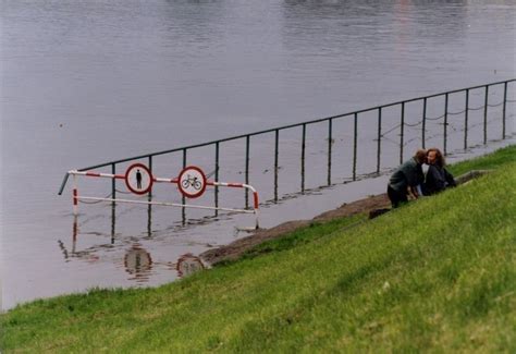 Ma Opolska Mija Lat Od Powodzi Tysi Clecia Tak Wygl Da A Walka Z