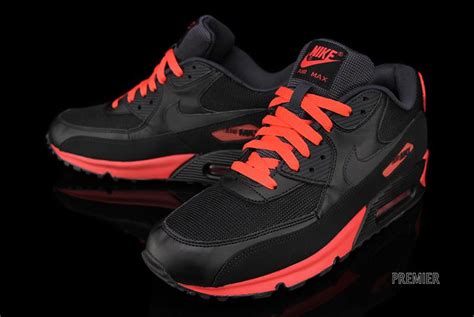 Nike Air Max 90 Essential Blacksunburst