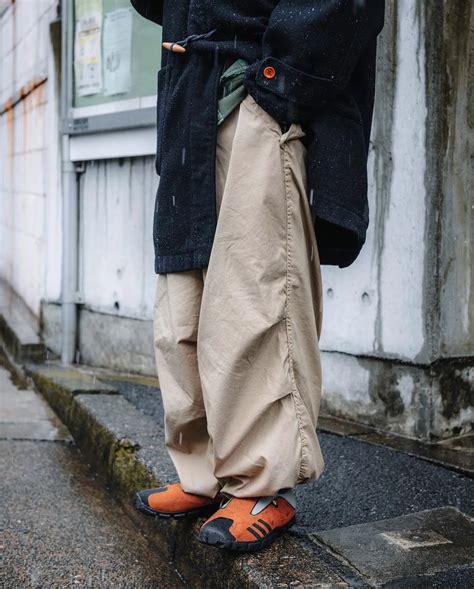 The Sabukaru Guide To Baggy Wide Pants — Sabukaru