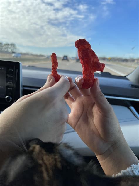 Absolute Unit Of A Hot Cheeto R Absoluteunits