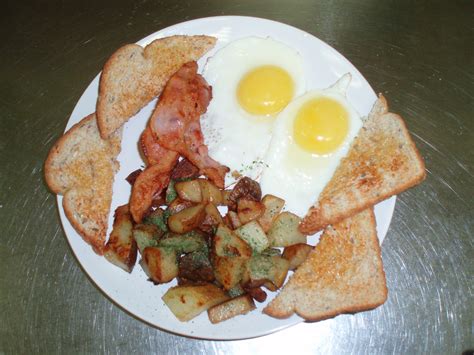 Whats A Typical Canadian Breakfast Moved From Prairie Provinces