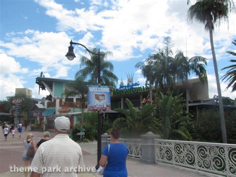 City Walk at Universal City Walk Orlando | Theme Park Archive