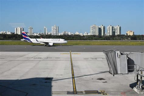 Nevoeiro No Rj Atrasa E Cancela Voos No Aeroporto De Vit Ria