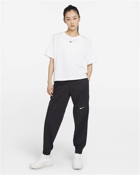 Nike Sportswear Essential Womens Boxy T Shirt Nike Jp