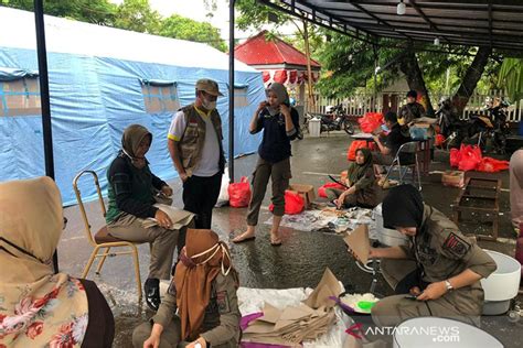 Distributor Kebutuhan Pokok Bersatu Bantu Korban Banjir Antara News