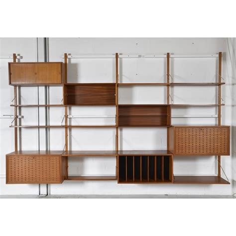 Royal System Vintage Teak Shelving System By Poul Cadovius