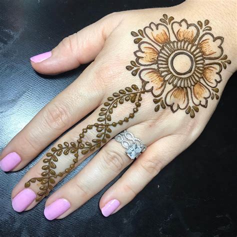 50 Latest One Finger Mehndi Designs K4 Fashion