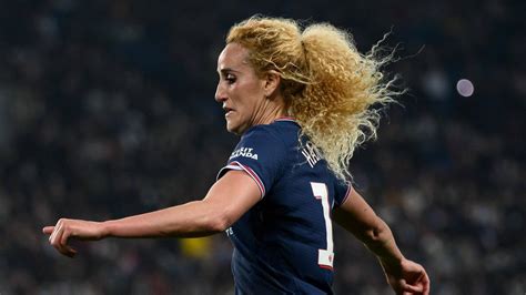 Ligue Des Champions F Paris En Chec Au Real Kheira Hamraoui De