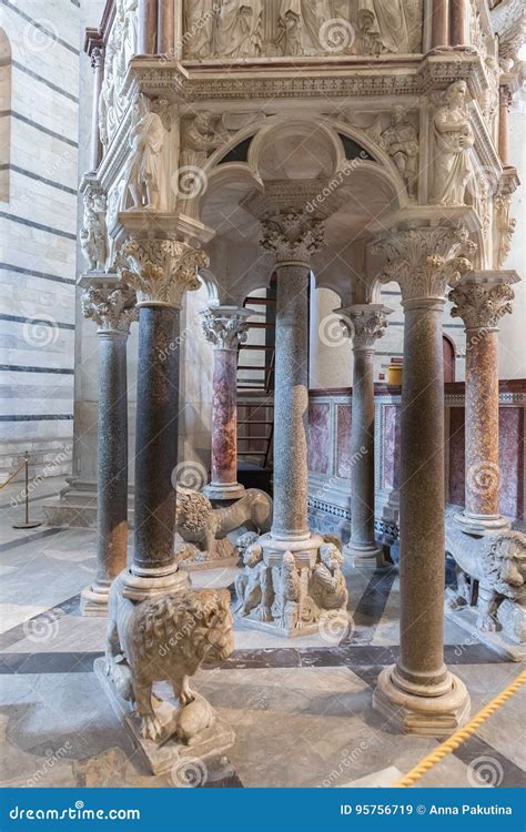 The Pulpit Of Nicola Pisano In The Pisa Baptistery Of St John I