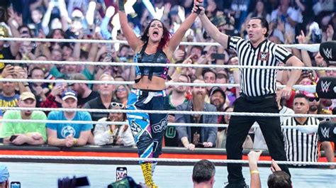 Bayley Splits With Damage Ctrl On Wwe Smackdown Will Challenge Iyo Sky