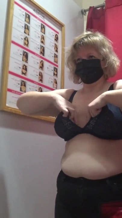 Memorable Moment From What Bra To Buy Fat MILF In The Fitting Room Shaking Her Big Mature Tits