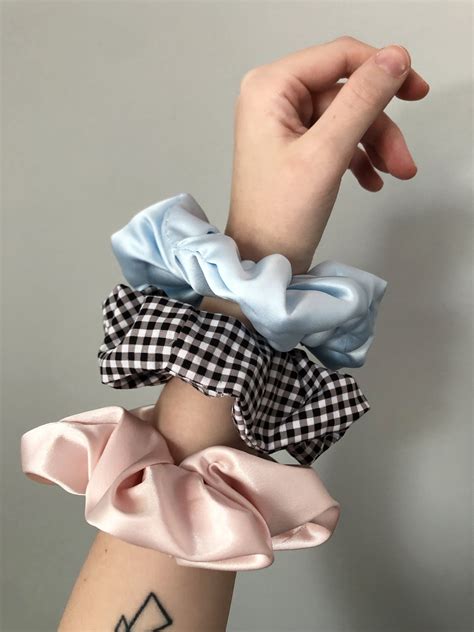 Diy Hair Scrunchies Scrunchie Hairstyles Diy Hairstyles Goth Accessories Crystal Hair