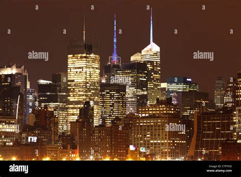 Downtown Manhattan at night Stock Photo - Alamy