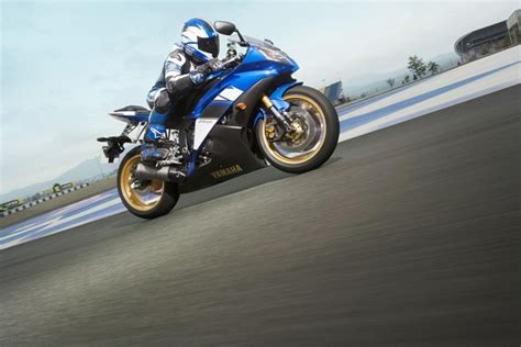 Ficha técnica de la Yamaha YZF R6 R 2008 Masmoto es