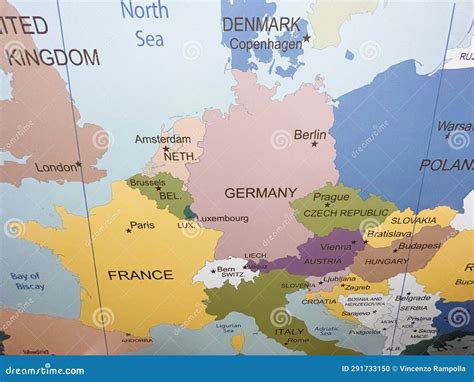 Political Geographic Map of Europe and Russia Stock Illustration ...